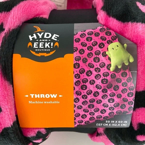 Pumpkin Pillow and Throw Blanket Pink Black